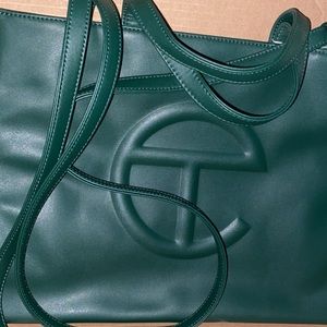 Telfar Meduim Dark olive bag